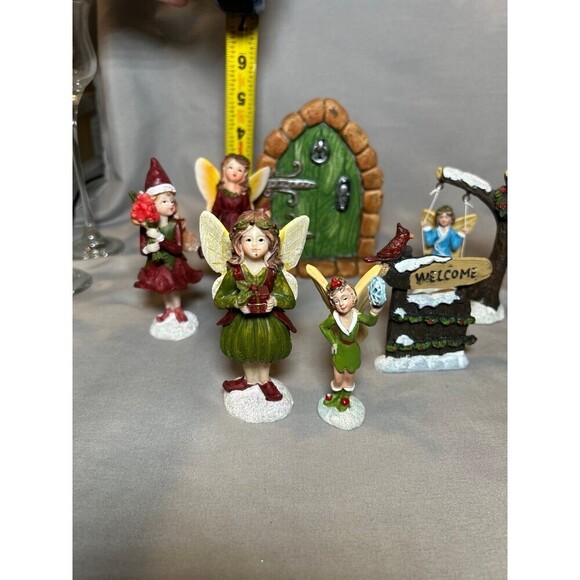 Fairy Garden Figurines Sign and Door Lot of 7 Pieces - Picture 7 of 7